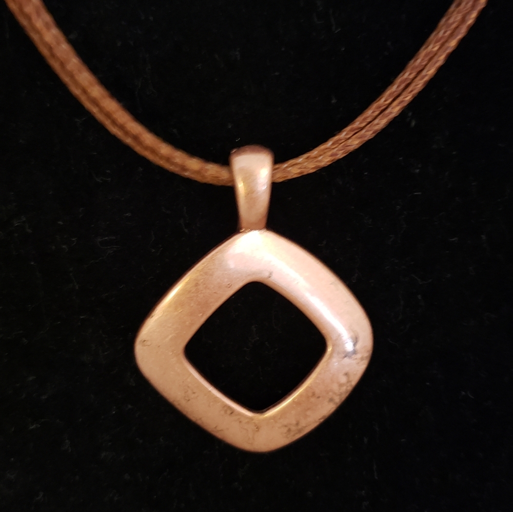 Previously loved Park Lane necklace 17"-20" - bronze with triple cord "chain"